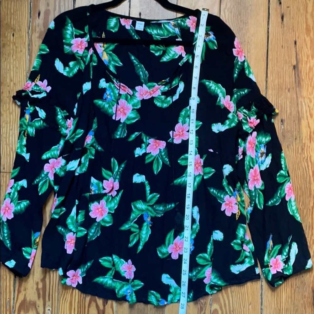 Old Navy Womens XL Black Tropical Floral Tassel Tie Ruffle Babydoll Blouse Top - Picture 6 of 10
